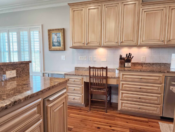 Luxury 5 Bedroom Beach Home- Steps to Beach
